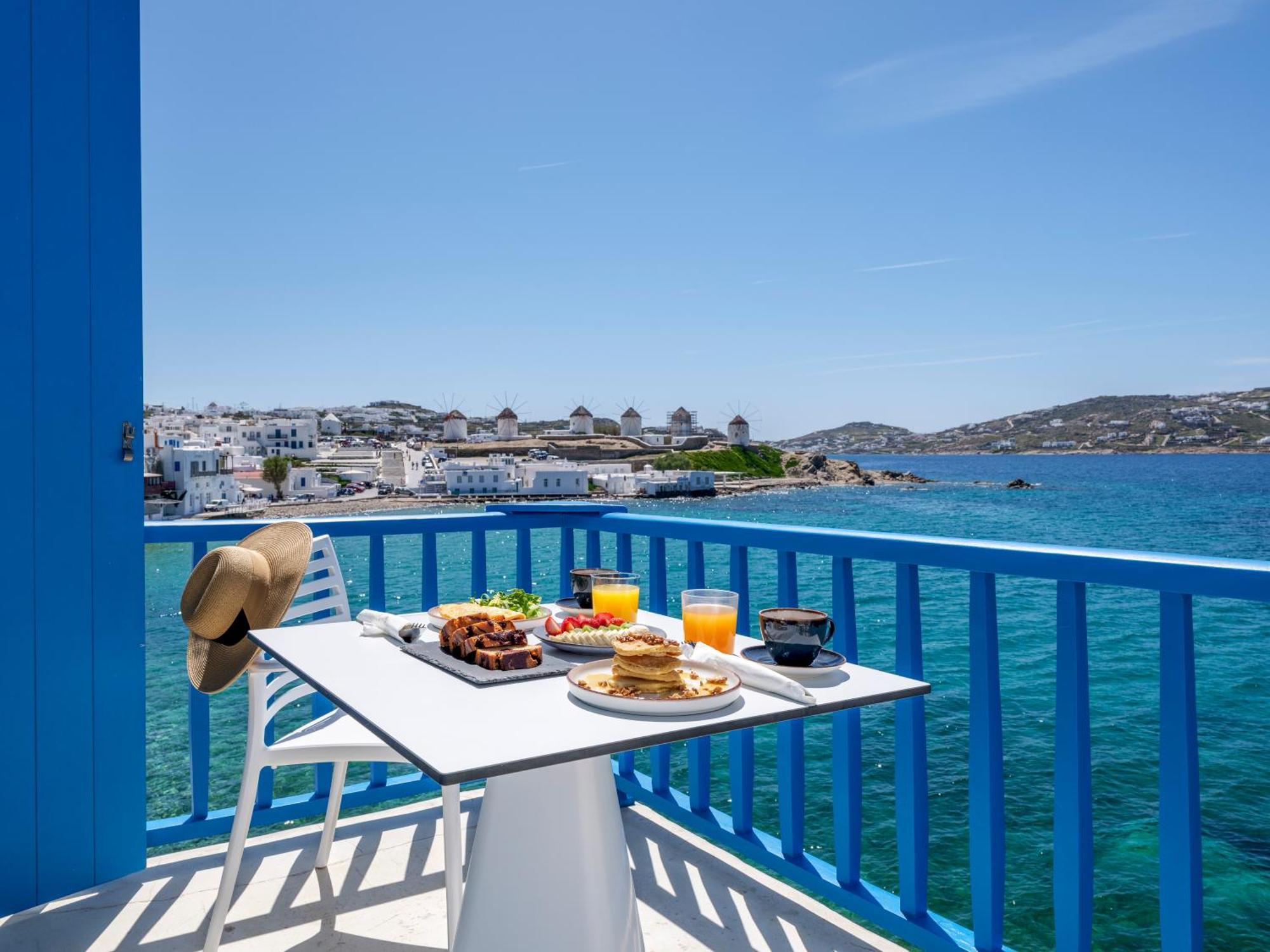 Bluetopia Suites Mykonos Town Екстериор снимка