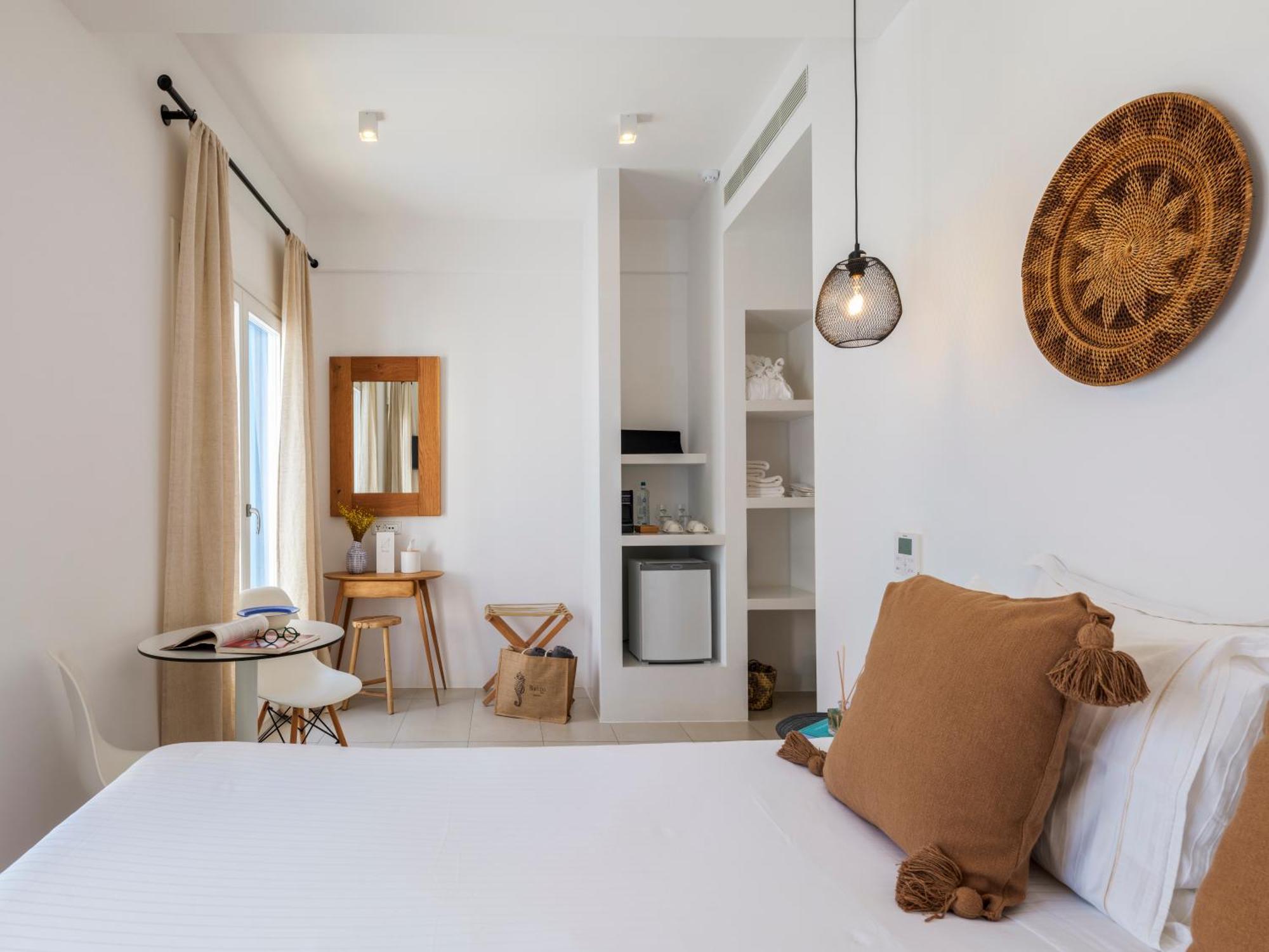 Bluetopia Suites Mykonos Town Екстериор снимка